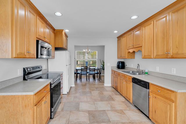 143 Summer Lady Lane, Boiling Springs, SC 29316