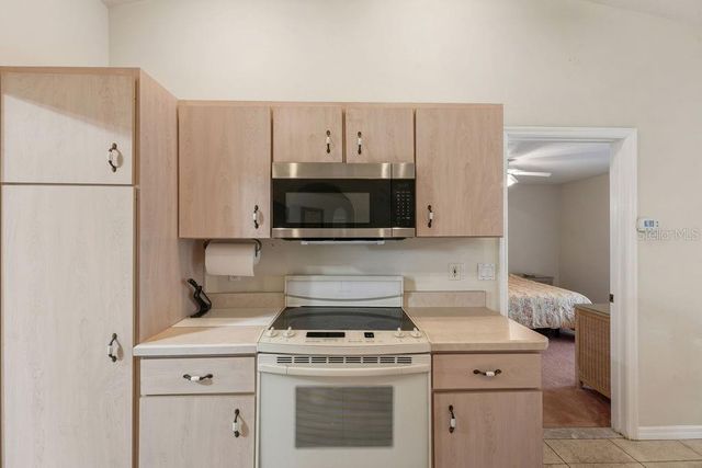 39 PRICE LANE, Palm Coast, FL 32164