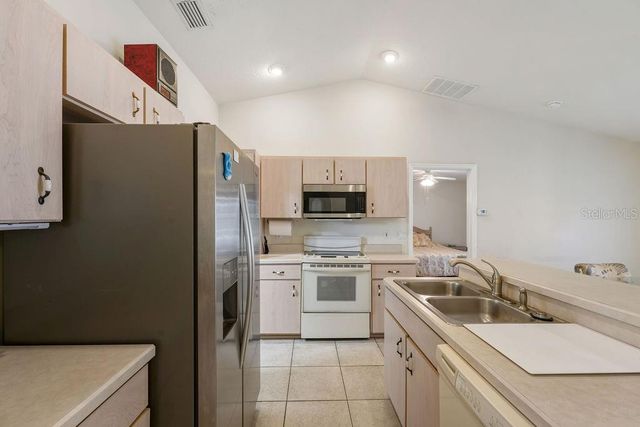 39 PRICE LANE, Palm Coast, FL 32164