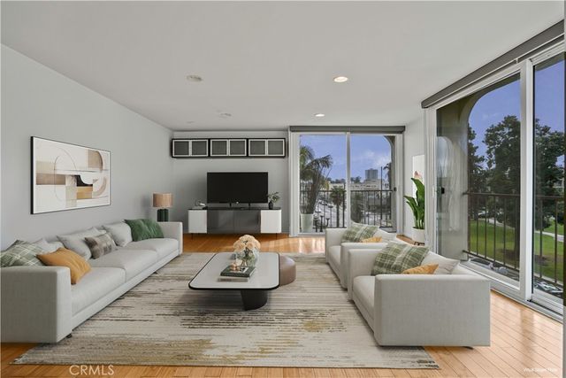 2055 E Broadway 401, Long Beach, CA 90803