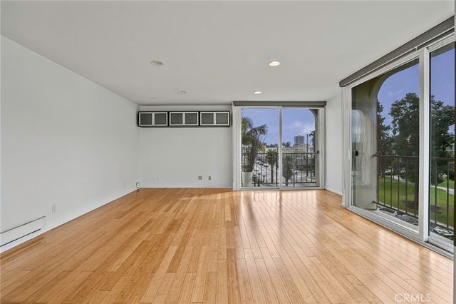 2055 E Broadway 401, Long Beach, CA 90803