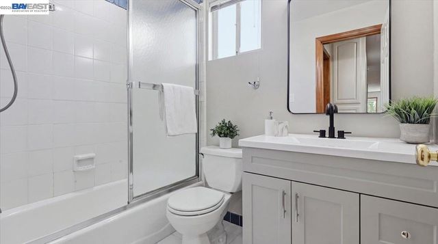 4046 Alvarado St, Pleasanton, CA 94566