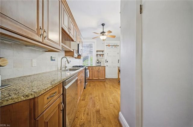524 Graydon Ave Apt 4, Norfolk, VA 23507