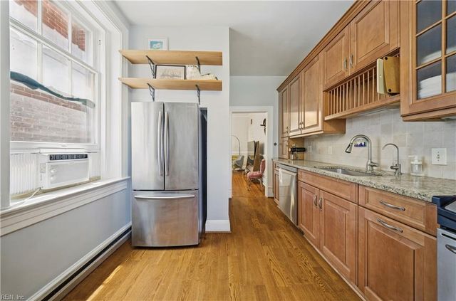 524 Graydon Ave Apt 4, Norfolk, VA 23507