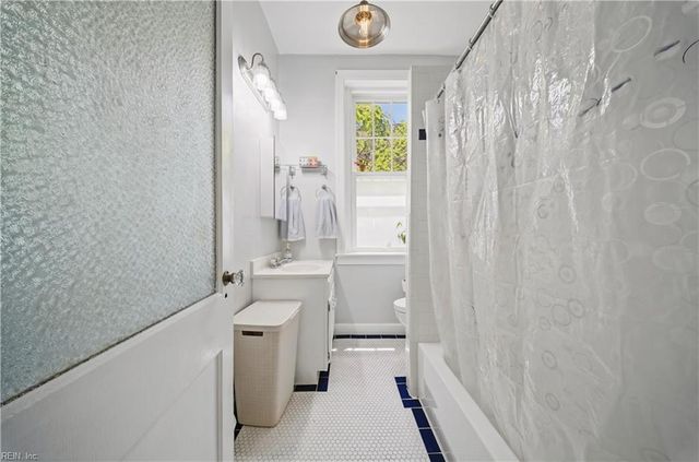 524 Graydon Ave Apt 4, Norfolk, VA 23507