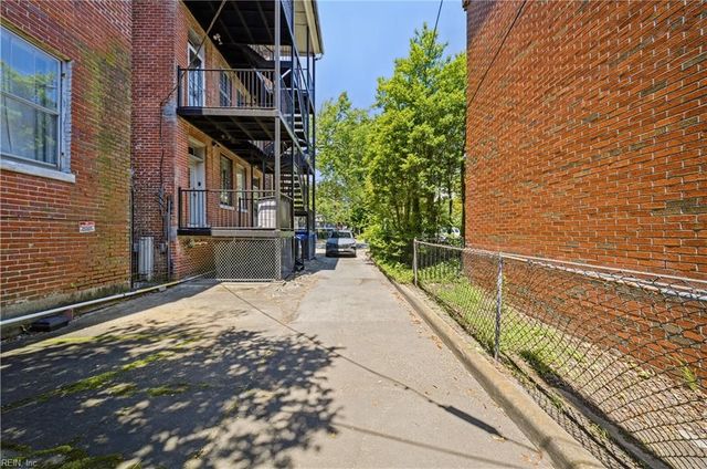 524 Graydon Ave Apt 4, Norfolk, VA 23507