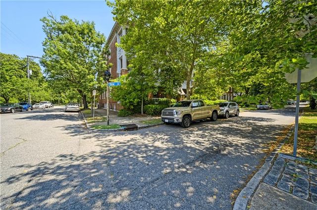 524 Graydon Ave Apt 4, Norfolk, VA 23507