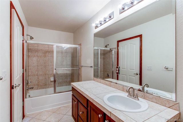 12839 Mayfair Way B, Englewood, CO 80112