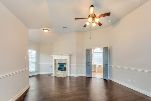 2812 Pino, Grand Prairie, TX 75054