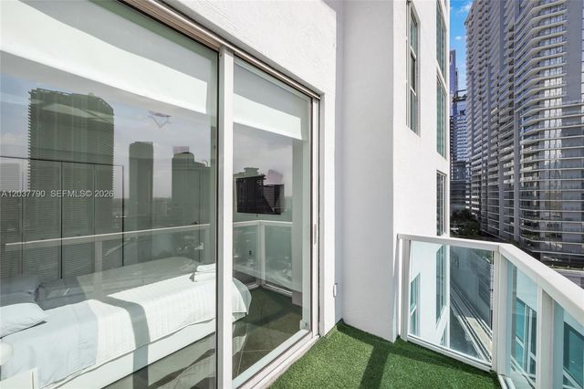 41 SE 5th St 1116, Miami, FL 33131