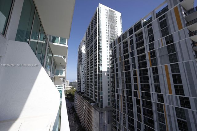 41 SE 5th St 1116, Miami, FL 33131