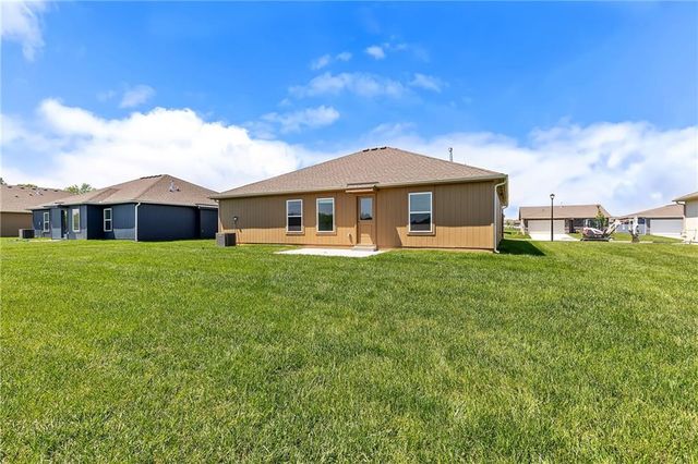 37585 W 209th Street, Edgerton, KS 66021