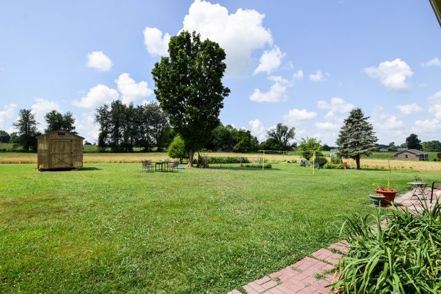 135 Old Hwy 52W, Portland, TN 37148