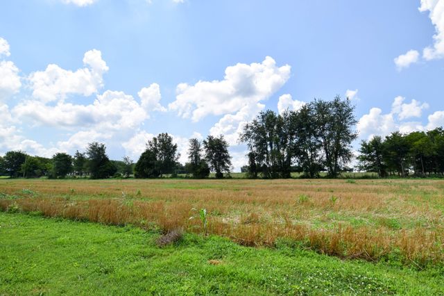135 Old Hwy 52W, Portland, TN 37148