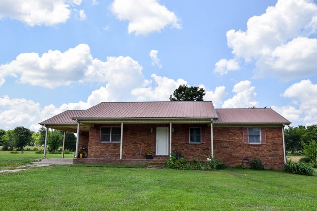 135 Old Hwy 52W, Portland, TN 37148