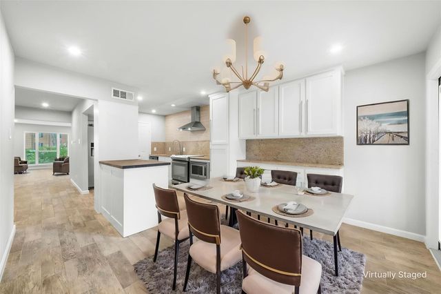 6014 E University Boulevard 137, Dallas, TX 75206