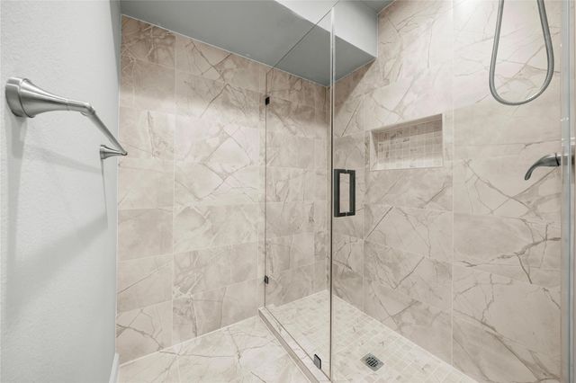 6014 E University Boulevard 137, Dallas, TX 75206