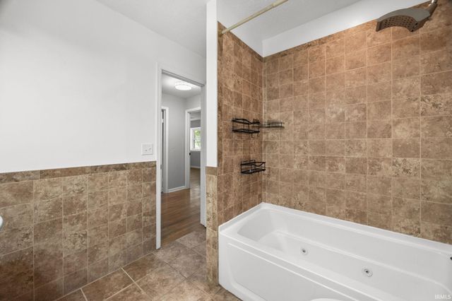 5314 Lynnwood Drive, West Lafayette, IN 47906