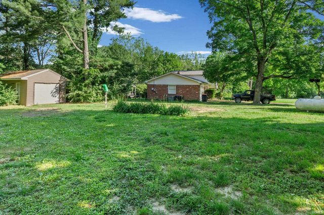 5314 Lynnwood Drive, West Lafayette, IN 47906