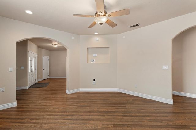301 Elverta Meadows, Elverta, CA 95626