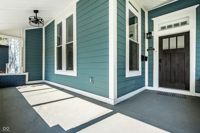 1034 N Tacoma Avenue, Indianapolis, IN 46201