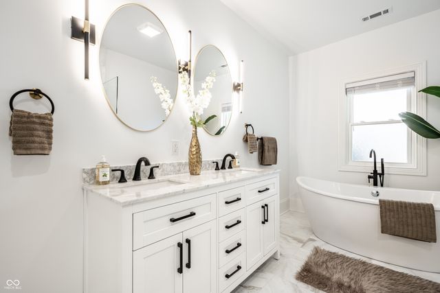 1034 N Tacoma Avenue, Indianapolis, IN 46201