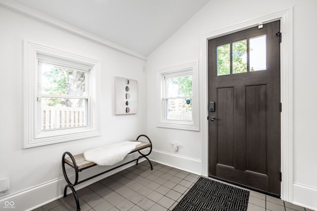 1034 N Tacoma Avenue, Indianapolis, IN 46201