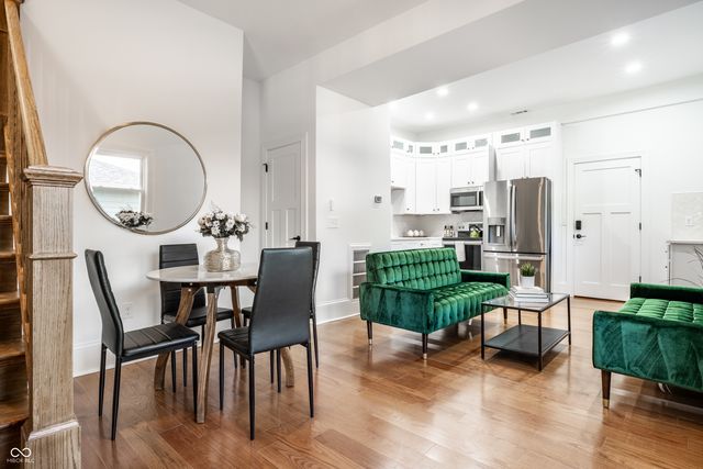 1034 N Tacoma Avenue, Indianapolis, IN 46201