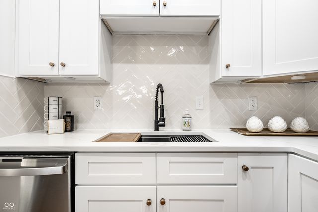 1034 N Tacoma Avenue, Indianapolis, IN 46201