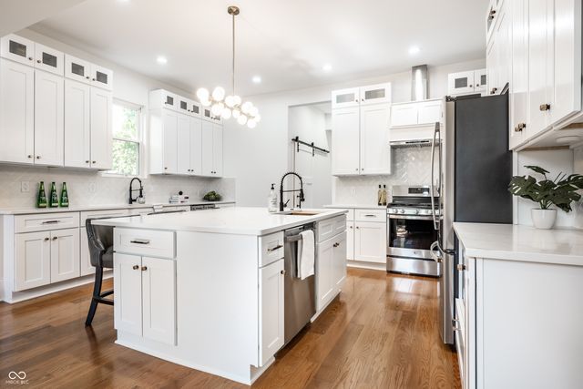 1034 N Tacoma Avenue, Indianapolis, IN 46201