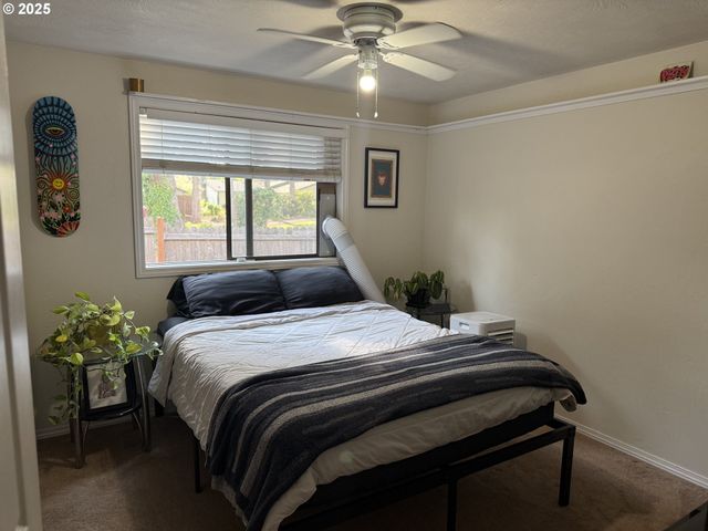 6296 THURSTON Rd, Springfield, OR 97478