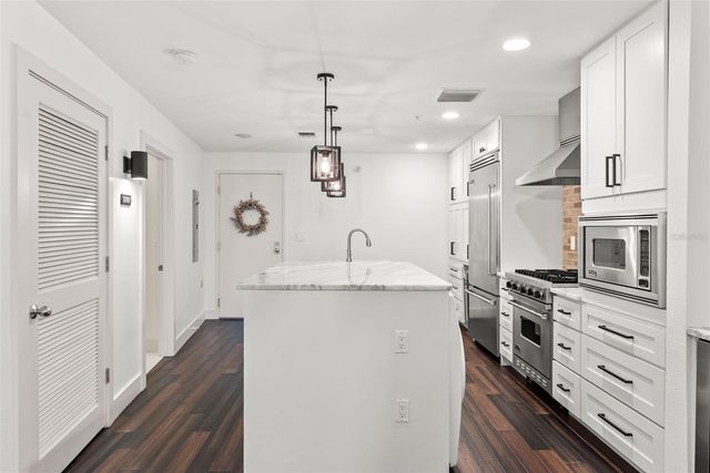 1208 E KENNEDY BOULEVARD 618, Tampa, FL 33602