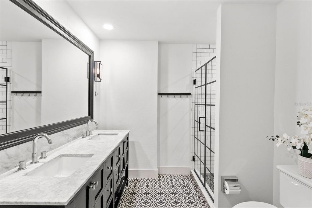 Image 26 of property listing at 1208 E KENNEDY BOULEVARD 618, Tampa, FL 33602