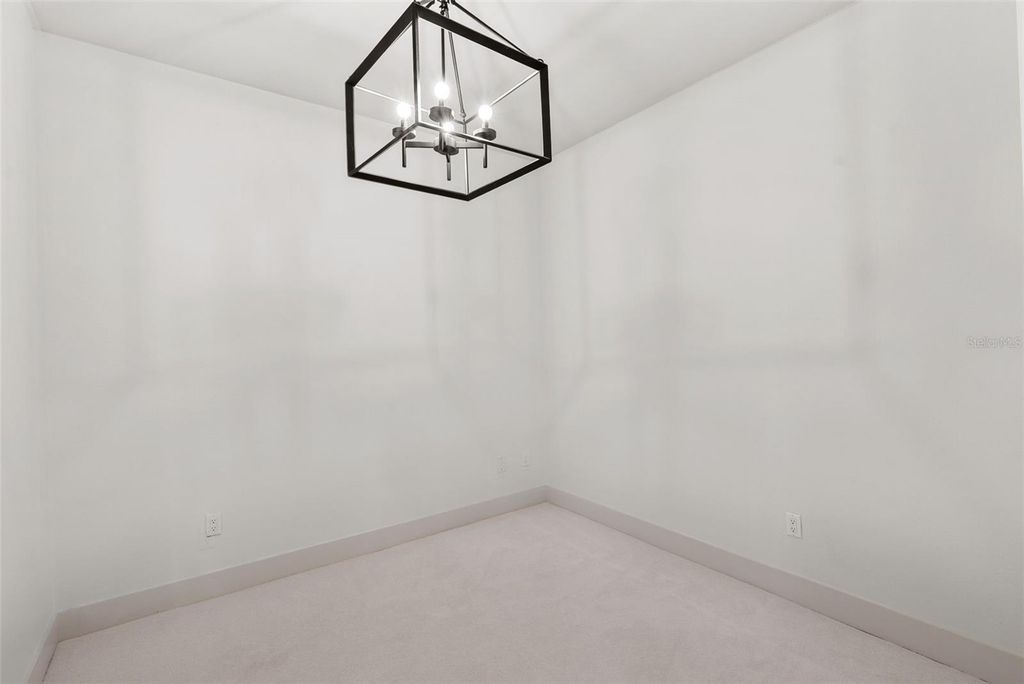 Image 28 of property listing at 1208 E KENNEDY BOULEVARD 618, Tampa, FL 33602