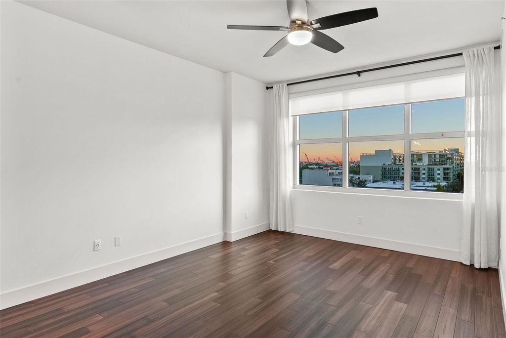 Image 9 of property listing at 1208 E KENNEDY BOULEVARD 618, Tampa, FL 33602