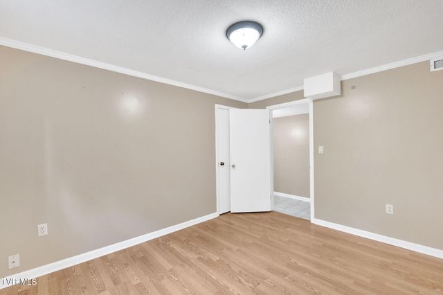 308 Cardinal Lane, Bristol, TN 37620