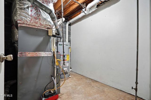 308 Cardinal Lane, Bristol, TN 37620