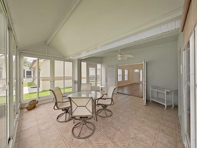 6122 GENTLE BEN CIRCLE, Wesley Chapel, FL 33544