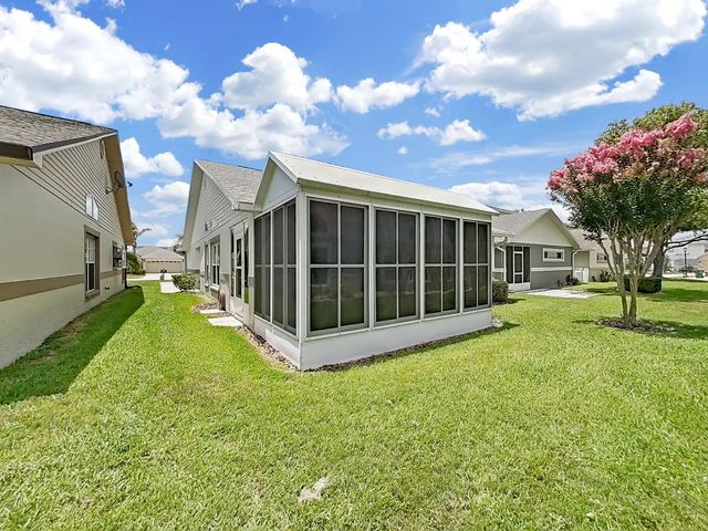 6122 GENTLE BEN CIRCLE, Wesley Chapel, FL 33544