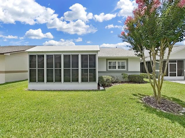 6122 GENTLE BEN CIRCLE, Wesley Chapel, FL 33544