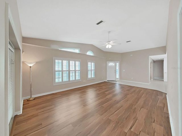 6122 GENTLE BEN CIRCLE, Wesley Chapel, FL 33544