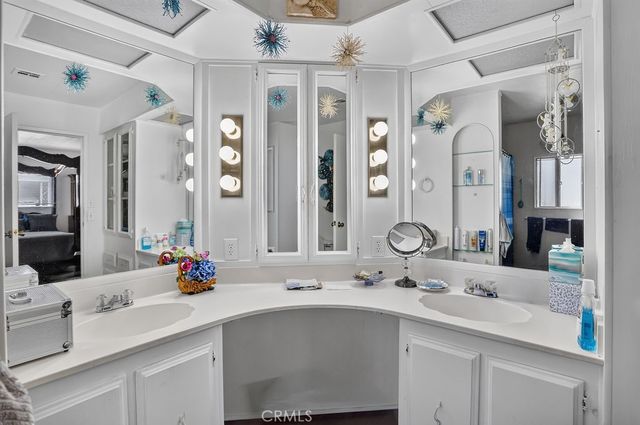24921 Muirlands Boulevard 38, Lake Forest, CA 92630