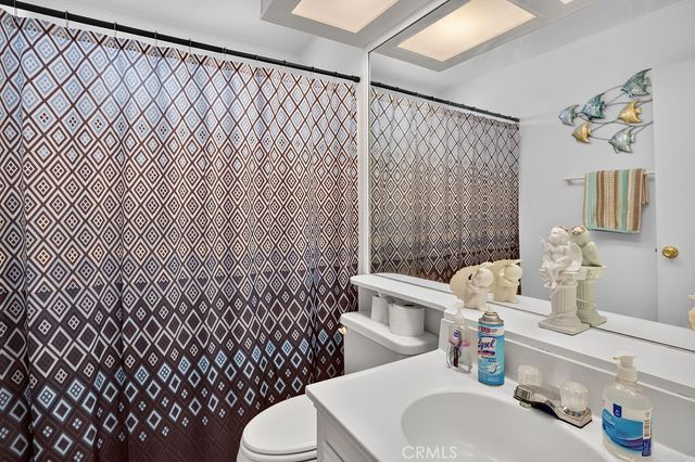 24921 Muirlands Boulevard 38, Lake Forest, CA 92630