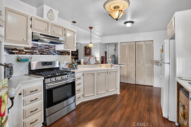 24921 Muirlands Boulevard 38, Lake Forest, CA 92630