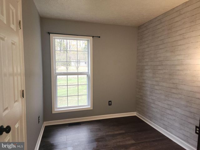 9620 MOHAWK DR, King George, VA 22485