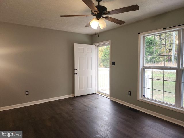 9620 MOHAWK DR, King George, VA 22485