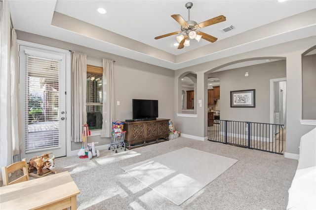 28427 E Benders Landing Boulevard, Spring, TX 77386