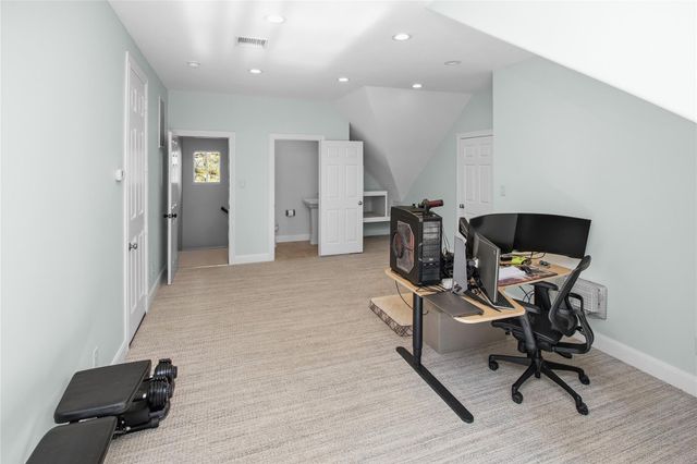 28427 E Benders Landing Boulevard, Spring, TX 77386