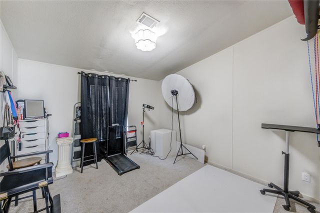 21631 County Road 37492, Cleveland, TX 77327