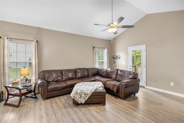 104 Tillotson Road, Anderson, SC 29621